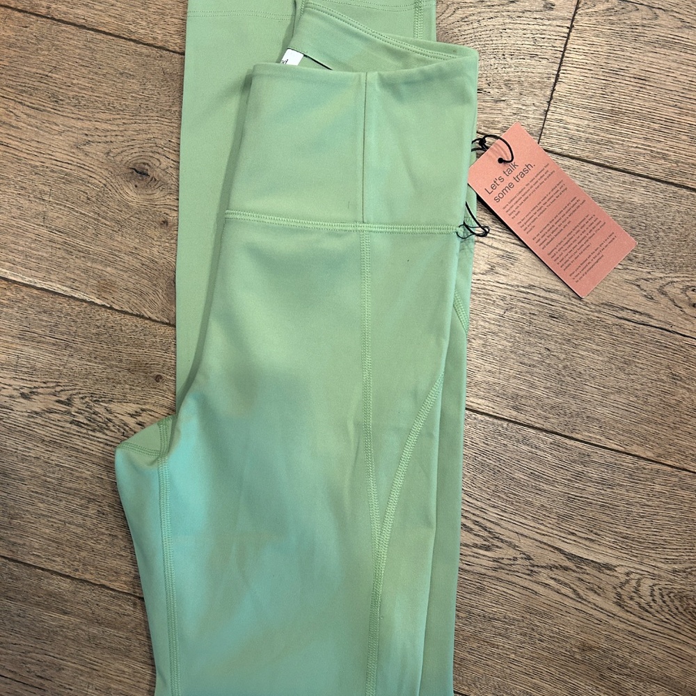 Girlfriend Collective Leggings Sage SMALL NWT - Picture 7 of 7